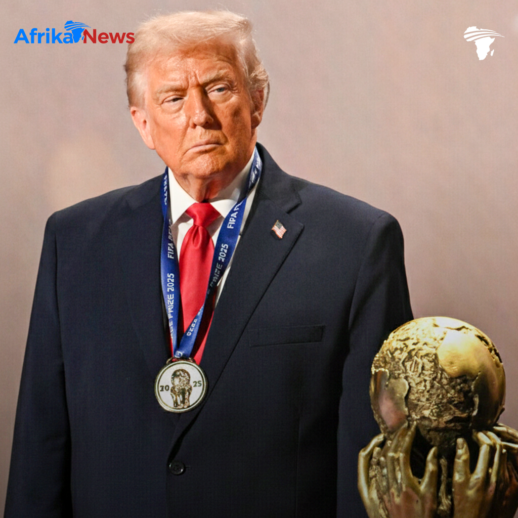 Donald Trump récompensé par la FIFA avec le « Prix pour la paix ».